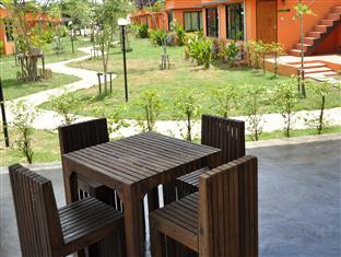 10 Billion Resort Samut Songkhram Exterior photo